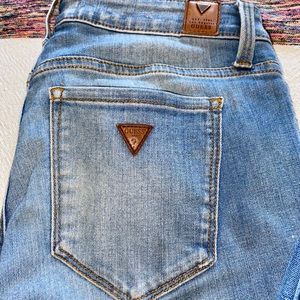 GUESS JEANS • POWER SKINNY LOW • SIZE 28